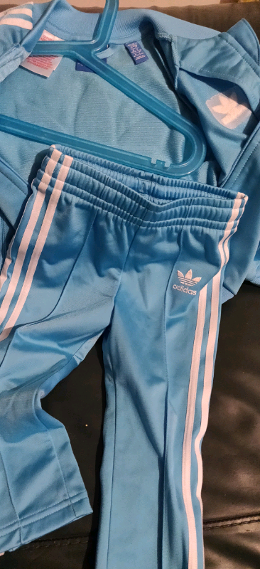 boys green adidas tracksuit
